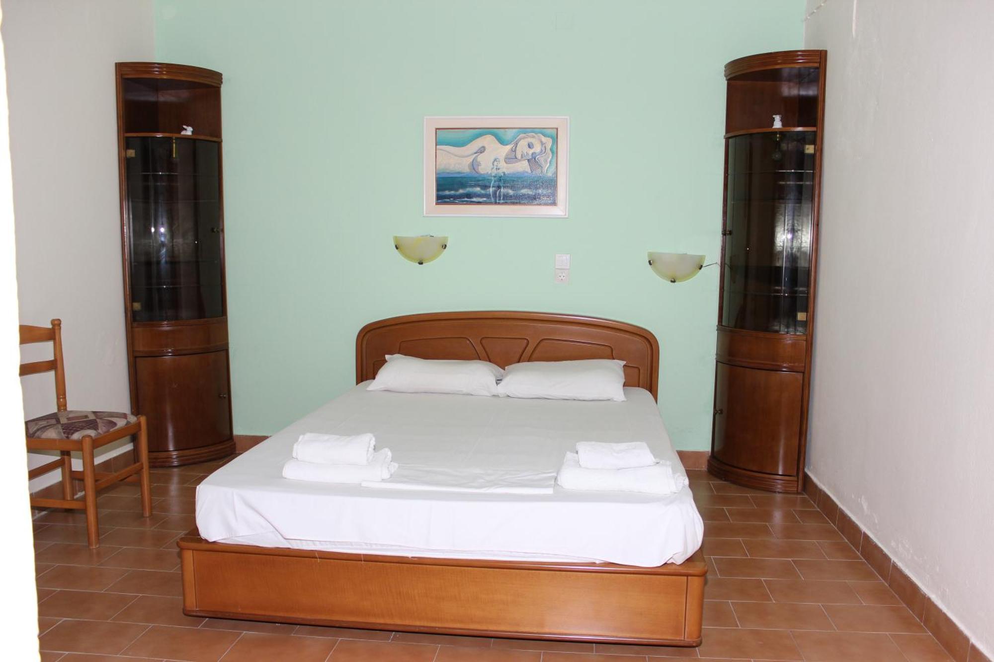 Pantelis Apartments Агиос Георгиос Екстериор снимка
